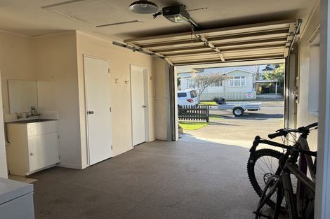 Photo of property in 16/1 Manchester Street, Levin, 5510