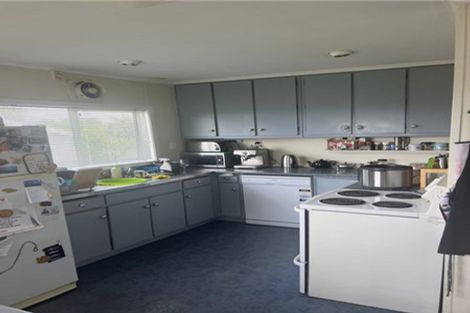 Photo of property in 878 Whangaparaoa Road, Manly, Whangaparaoa, 0930