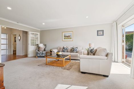 Photo of property in 123 Butcher Road, Pukekohe, 2120