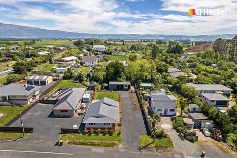 Photo of property in 15 Castleton Street, Allanton, Mosgiel, 9092