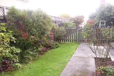 Photo of property in 2/34 Taylors Avenue, Bryndwr, Christchurch, 8052