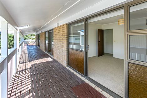 Photo of property in 107 Titiro Place, Onemana, Whangamata, 3691