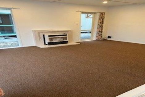 Photo of property in 8a Newnham Terrace, Upper Riccarton, Christchurch, 8041