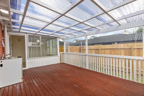 Photo of property in 73 Kenderdine Road, Papatoetoe, Auckland, 2025
