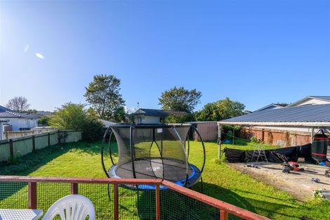 Photo of property in 16 Armada Drive, Ranui, Auckland, 0612