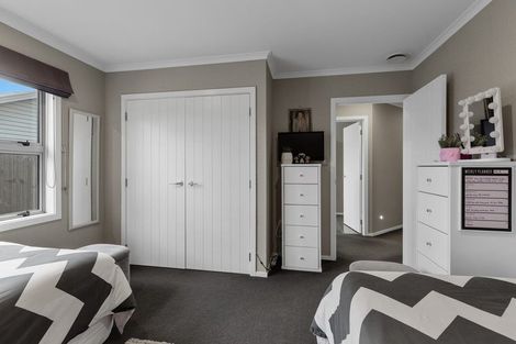 Photo of property in 62 Rosalie Terrace, Kelvin Grove, Palmerston North, 4414