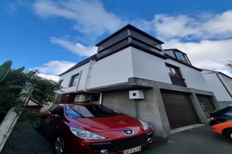 Photo of property in 9a Pitarua Street, Thorndon, Wellington, 6011