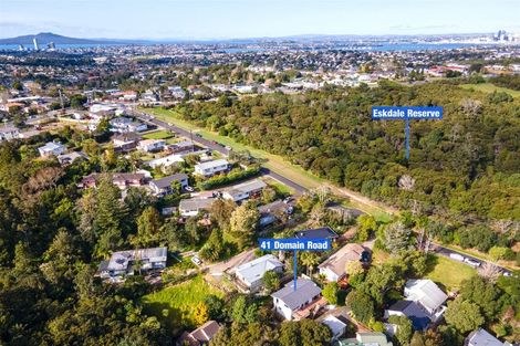 Photo of property in 1/41 Domain Road, Glenfield, Auckland, 0629