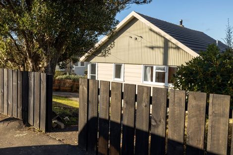 Photo of property in 7 Hanlon Street, Halfway Bush, Dunedin, 9010