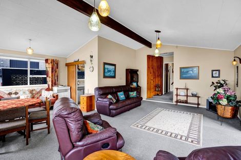 Photo of property in 3 Koromiko Street, Inglewood, 4330