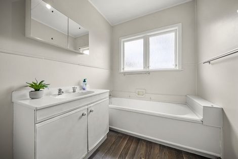 Photo of property in 11 Thorpe Street, Fairview Downs, Hamilton, 3214