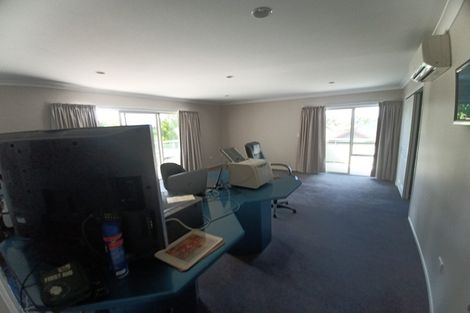 Photo of property in 9 San Clemento Way, Rototuna, Hamilton, 3210