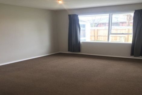 Photo of property in 2/226 Wainoni Road, Avondale, Christchurch, 8061