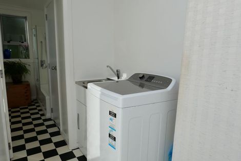 Photo of property in 13 Kainui Road, Raumati South, Paraparaumu, 5032