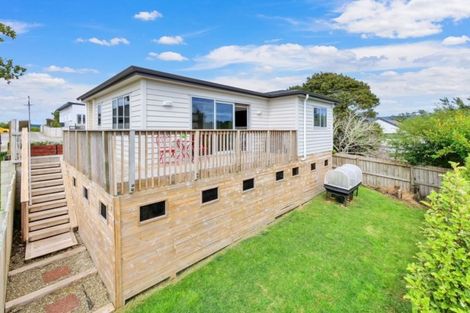 Photo of property in 237a Sturges Road, Henderson, Auckland, 0612