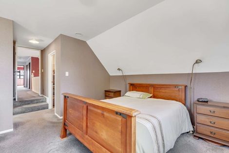 Photo of property in 26 Aquarius Drive, Kawaha Point, Rotorua, 3010