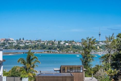 Photo of property in 165 Paritai Drive, Orakei, Auckland, 1071