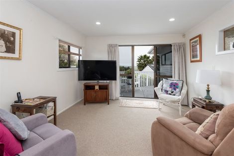 Photo of property in 1/16 Gills Road, Bucklands Beach, Auckland, 2014