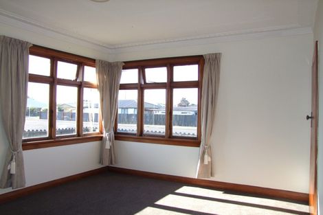 Photo of property in 9 Ossian Street, Milton, 9220