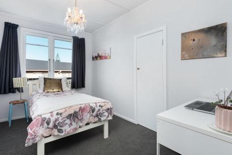 Photo of property in 17 Crane Street, Mount Maunganui, 3116