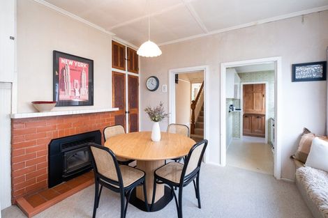 Photo of property in 12 Lighthouse Road, Bluff Hill, Napier, 4110