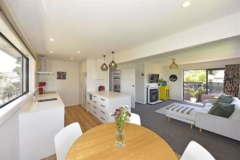 Photo of property in 9 Morrison Avenue, Northcote, Christchurch, 8052