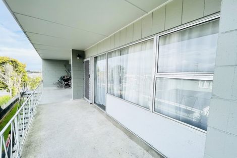 Photo of property in 3n Mountain Road, Mount Wellington, Auckland, 1060