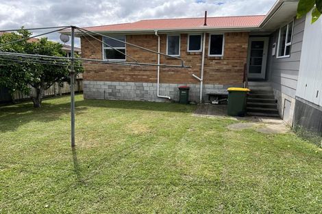 Photo of property in 35 English Street, St Andrews, Hamilton, 3200