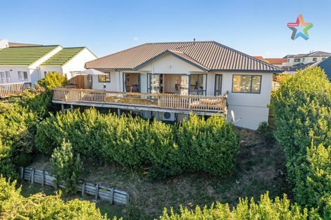 Photo of property in 87 Cypress Drive, Maungaraki, Lower Hutt, 5010