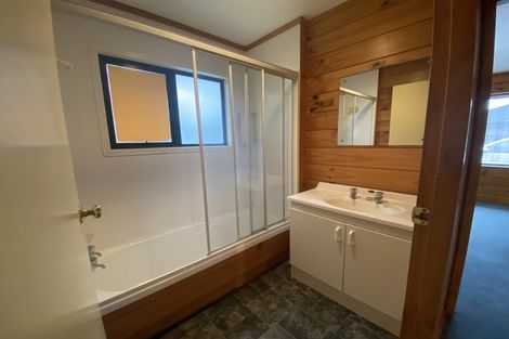 Photo of property in 64 Dominion Road, Papakura, 2110