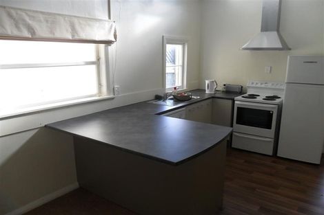 Photo of property in 17b Roy Street, Tawa, Wellington, 5028