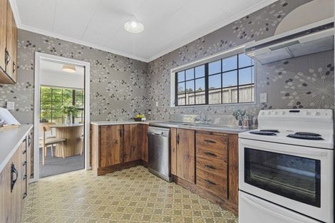 Photo of property in 10 Ainslee Street, Highlands Park, New Plymouth, 4312