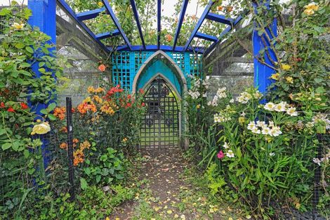 Photo of property in 37 Gillies Crescent, Waimarama, Havelock North, 4294