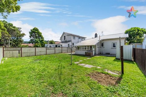 Photo of property in 8 Roxburgh Grove, Petone, Lower Hutt, 5012