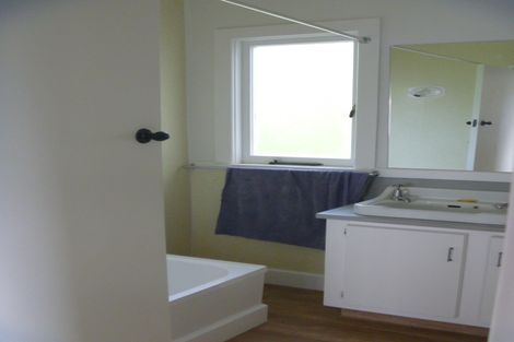 Photo of property in 11 Wood Street, Papakura, 2110