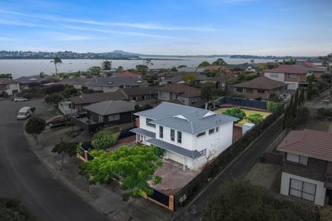 Photo of property in 19 Venus Place, Half Moon Bay, Auckland, 2012