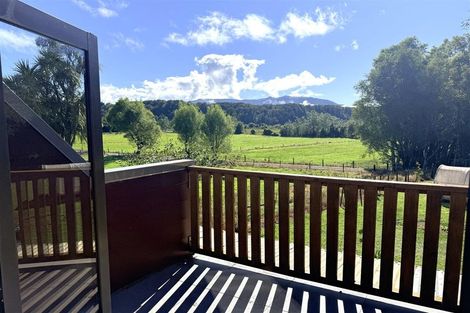 Photo of property in 184 Golf Links Road, Kaiata, Greymouth, 7805