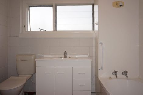 Photo of property in Garlinge Apartments, 14 Rhodes Street, Merivale, Christchurch, 8014