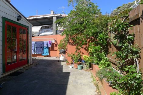 Photo of property in 67 Rintoul Street, Newtown, Wellington, 6021