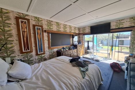 Photo of property in 90 Hine Street, New Plymouth, 4310