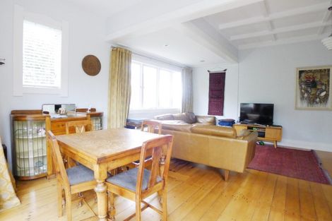 Photo of property in 43 Rawhiti Road, One Tree Hill, Auckland, 1061