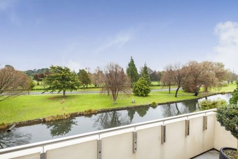 Photo of property in 17a Montgomery Terrace, Hokowhitu, Palmerston North, 4410