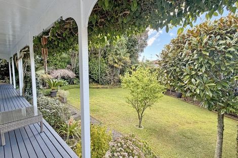 Photo of property in 199 Chelsea View Drive, Chatswood, Auckland, 0626
