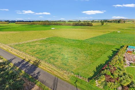 Photo of property in 913 Aorangi Road, Maraekakaho, 4171