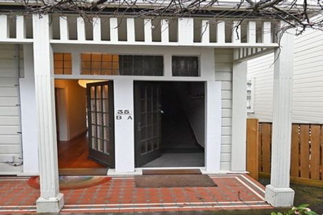 Photo of property in 35a Grant Road, Thorndon, Wellington, 6011