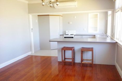 Photo of property in 1 Havelock Street, Opunake, 4616