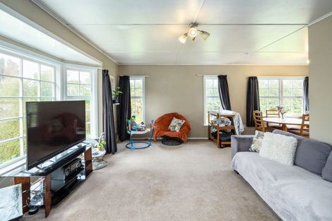 Photo of property in 9 Farrier Grove, Featherston, 5710