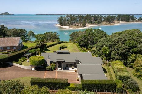 Photo of property in 190 Tanners Point Road, Tanners Point, Katikati, 3177