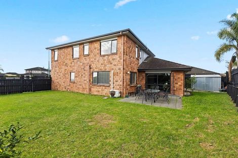 Photo of property in 21 Bellshill Close, Wattle Downs, Auckland, 2103