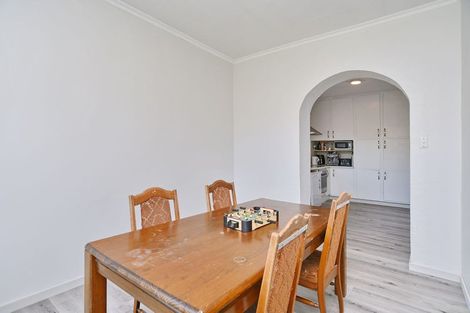 Photo of property in 99 Momorangi Crescent, Redwood, Christchurch, 8051